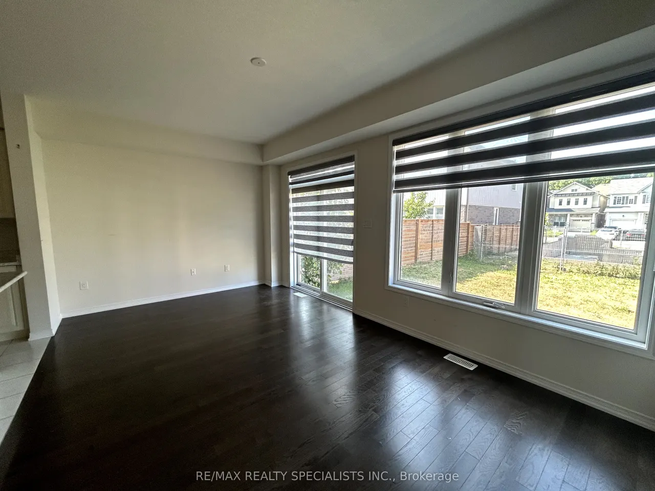 8749 SOURGUM Avenue — photo 3