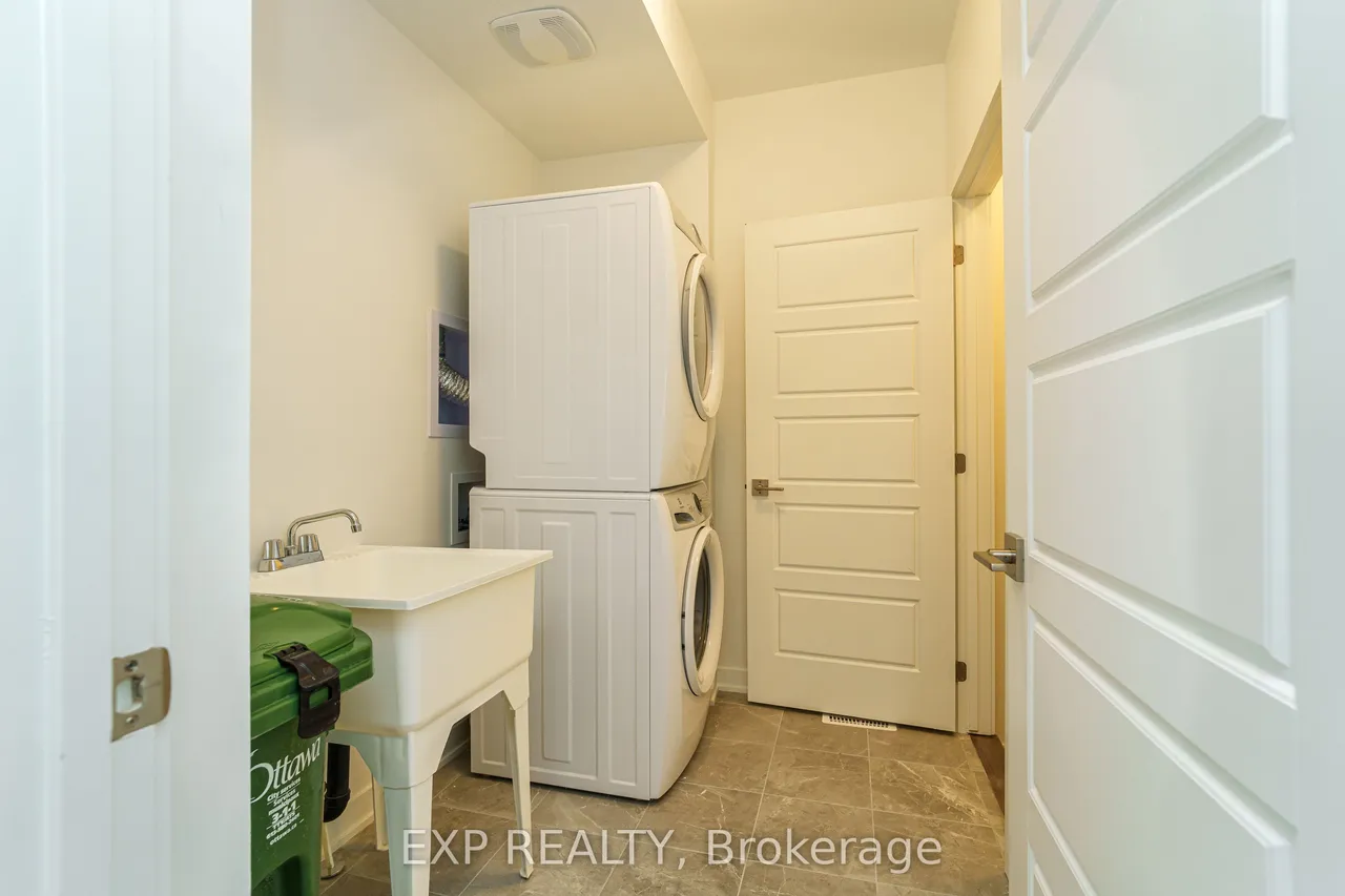 51 Stitch Mews — photo 15
