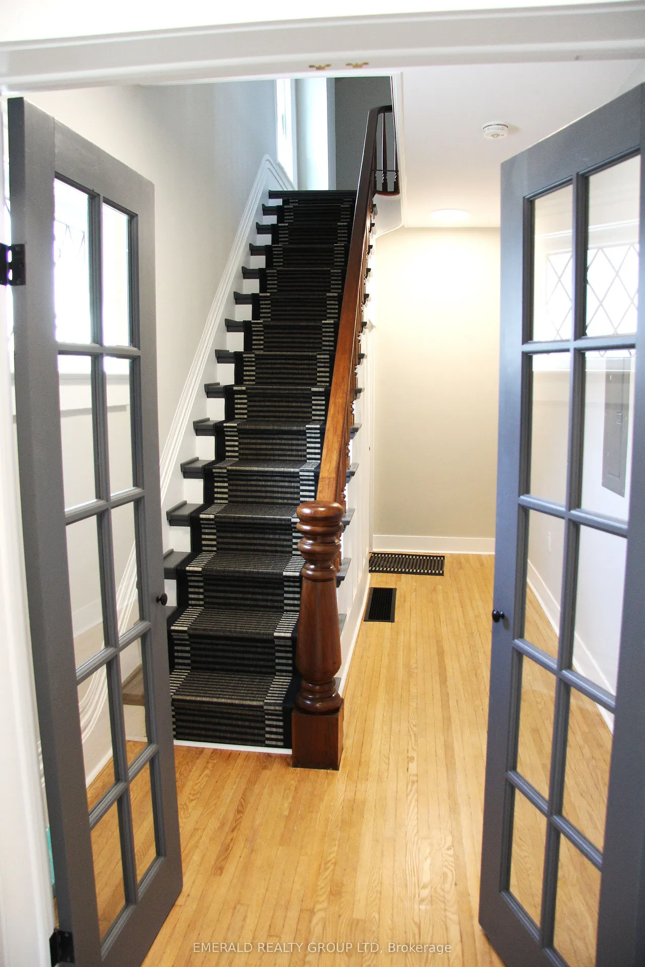 7 Ormond Street S — photo 3