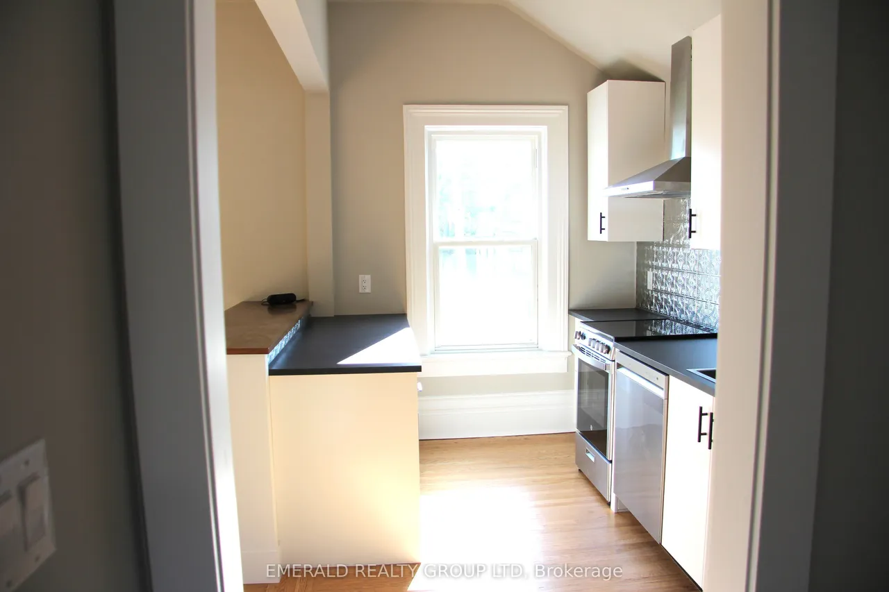 7 Ormond Street S — photo 9