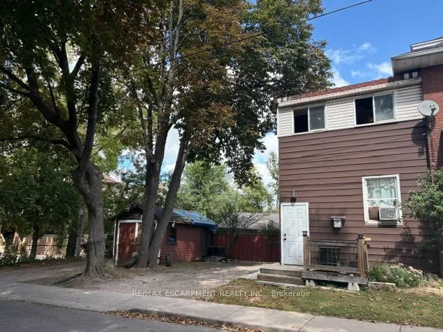 38 Spadina Avenue — photo 30