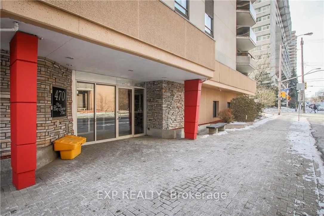 470 Laurier Avenue W — photo 3
