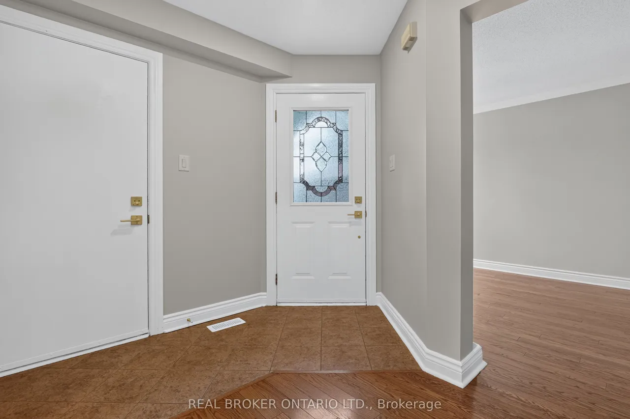 56 Bannock Crescent — photo 3