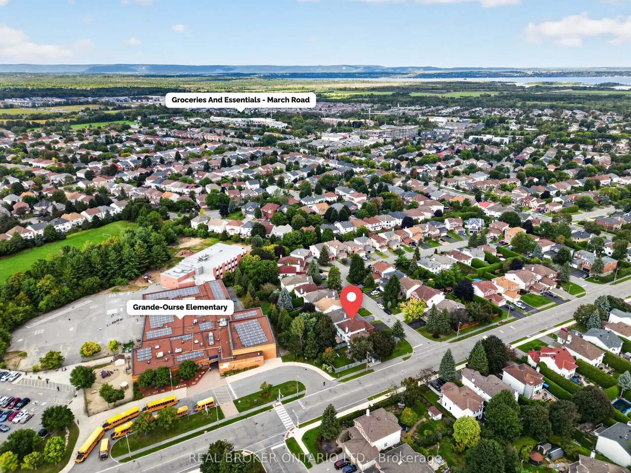 56 Bannock Crescent — photo 45