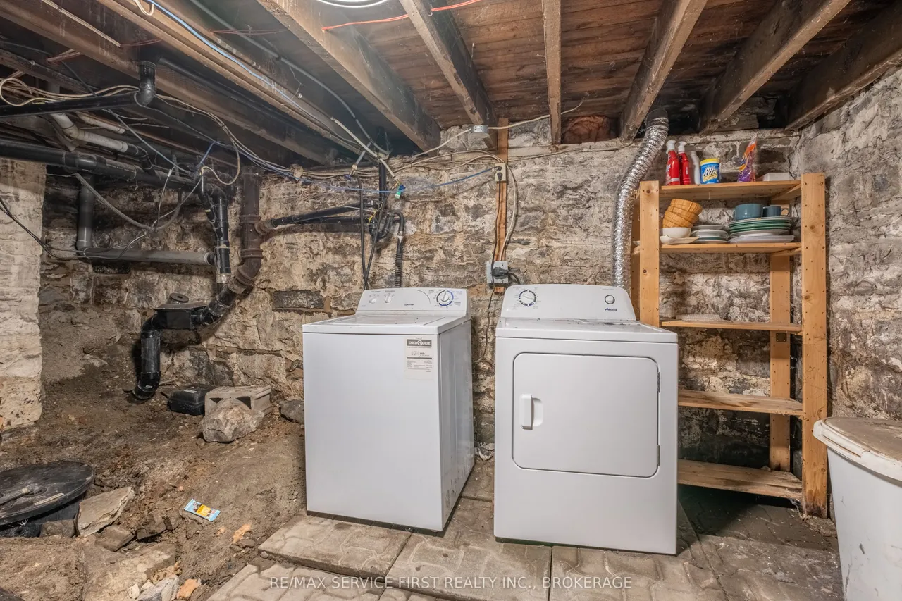 392 Alfred Street — photo 43