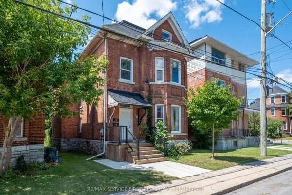 392 Alfred Street