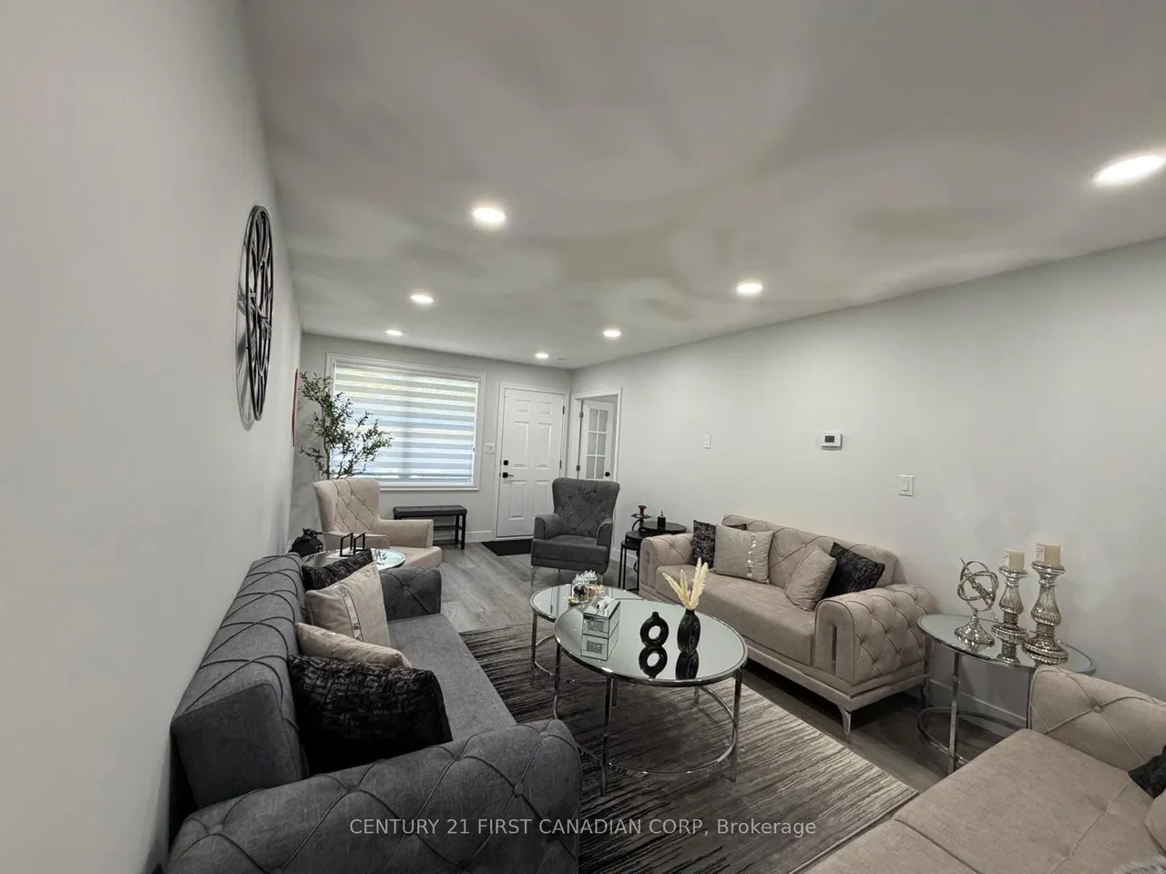 6 Nicholas Crescent — photo 3
