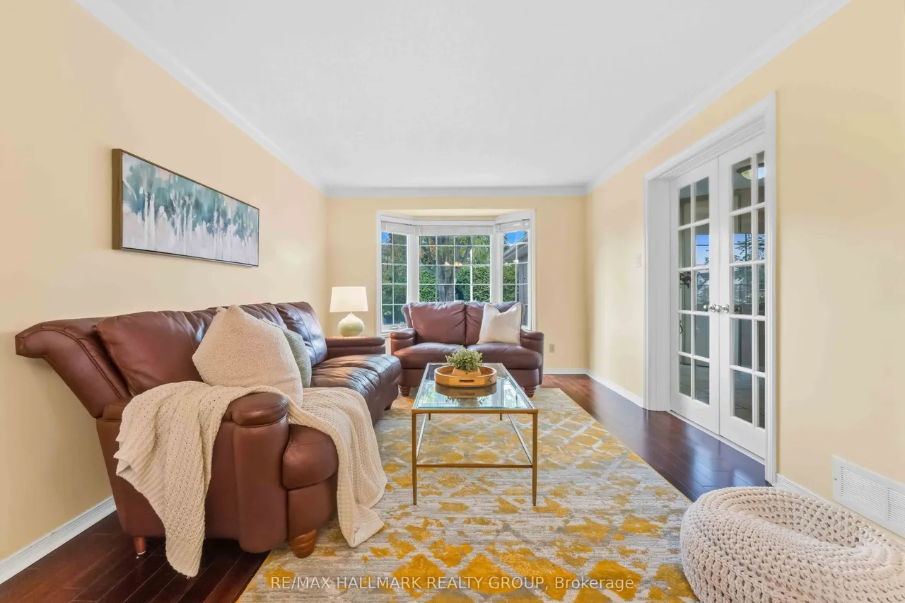 2053 ROLLING BROOK Drive — photo 2