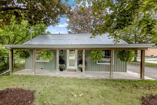 79 Oak Street — photo 2