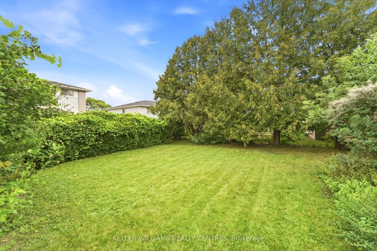 80 Lyndhurst Street — photo 18