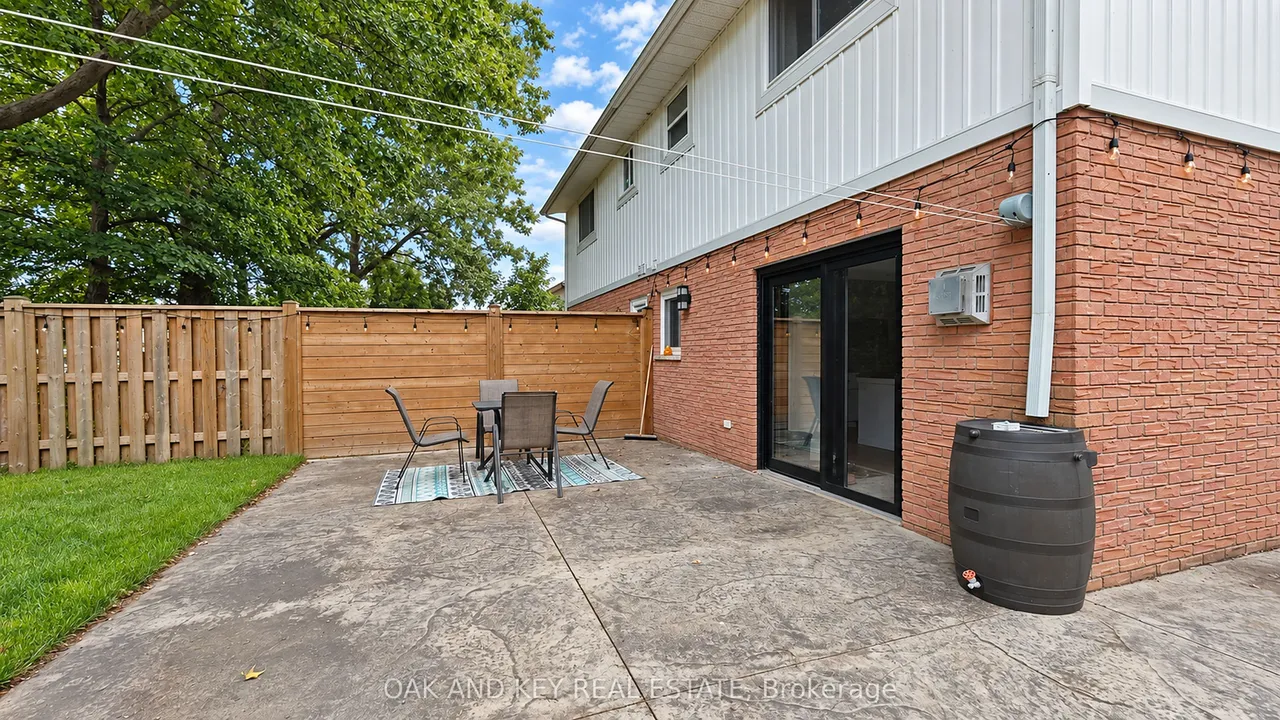196 Southfield Drive — photo 33