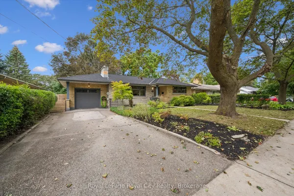 12 Westmount Road — photo 2