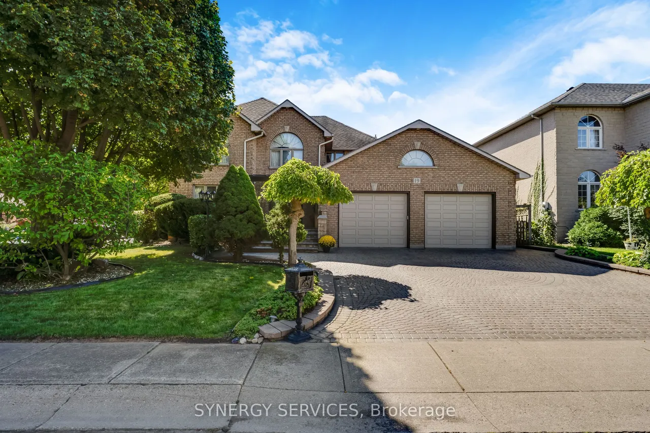 19 Susan Drive — photo 2