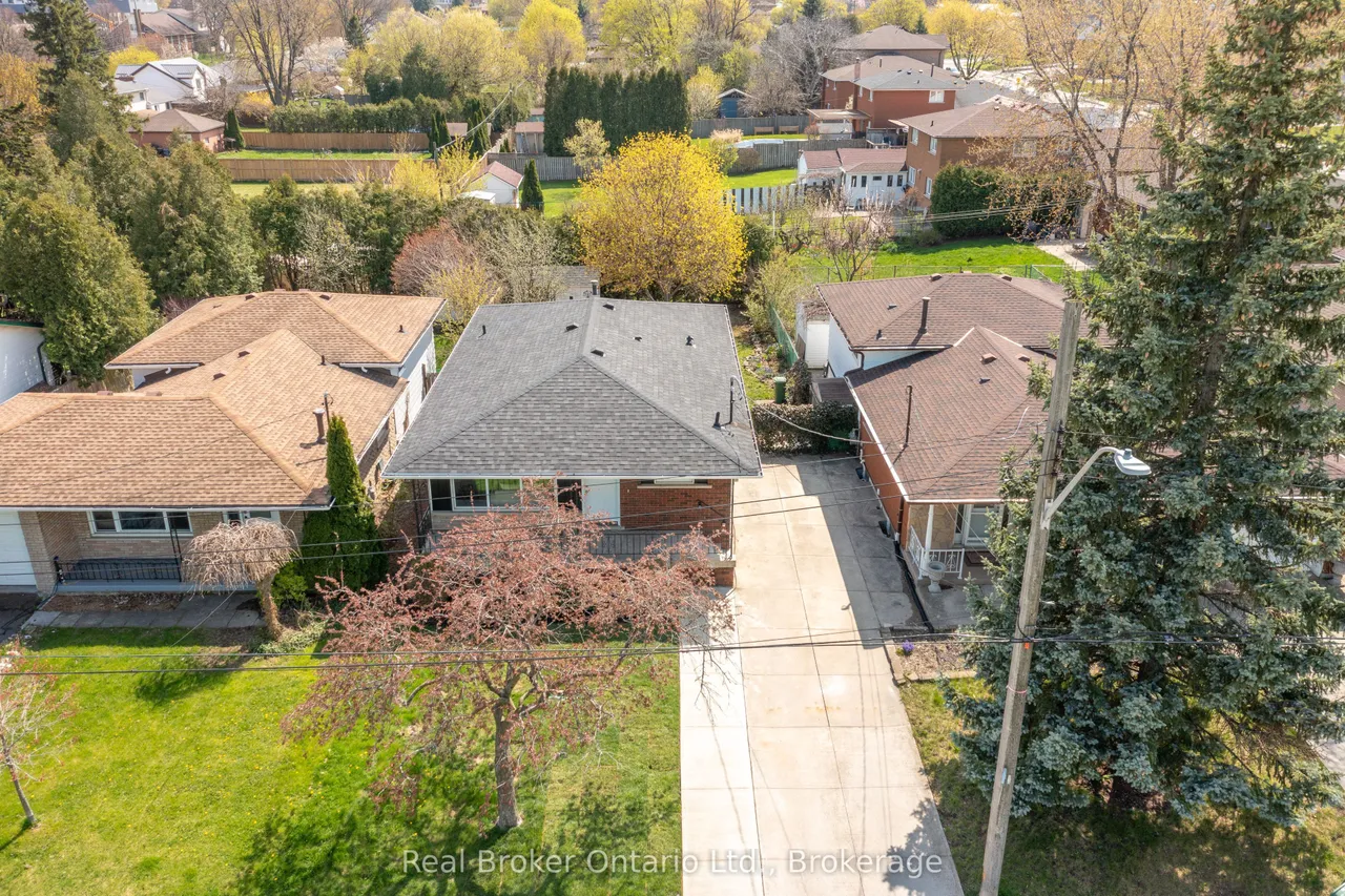23 Tyrone Drive — photo 27