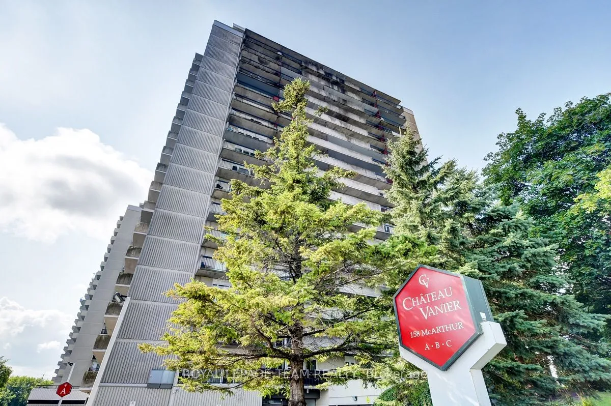 158A McArthur Avenue