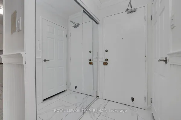 158A McArthur Avenue — photo 2