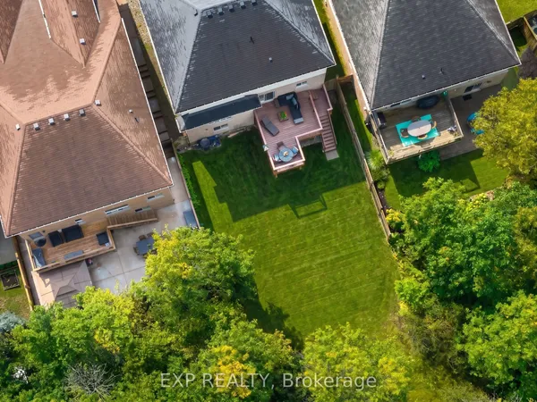 8876 Tristar Crescent — photo 2