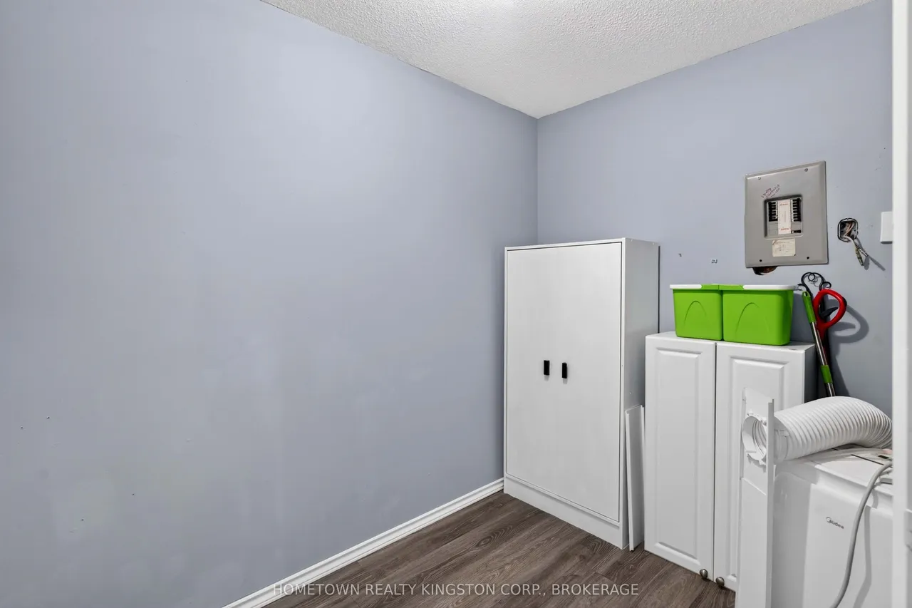 566 Armstrong Road — photo 22