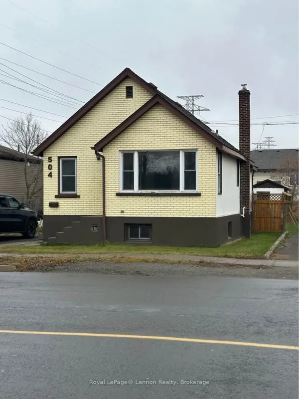 504 Frederica Street W