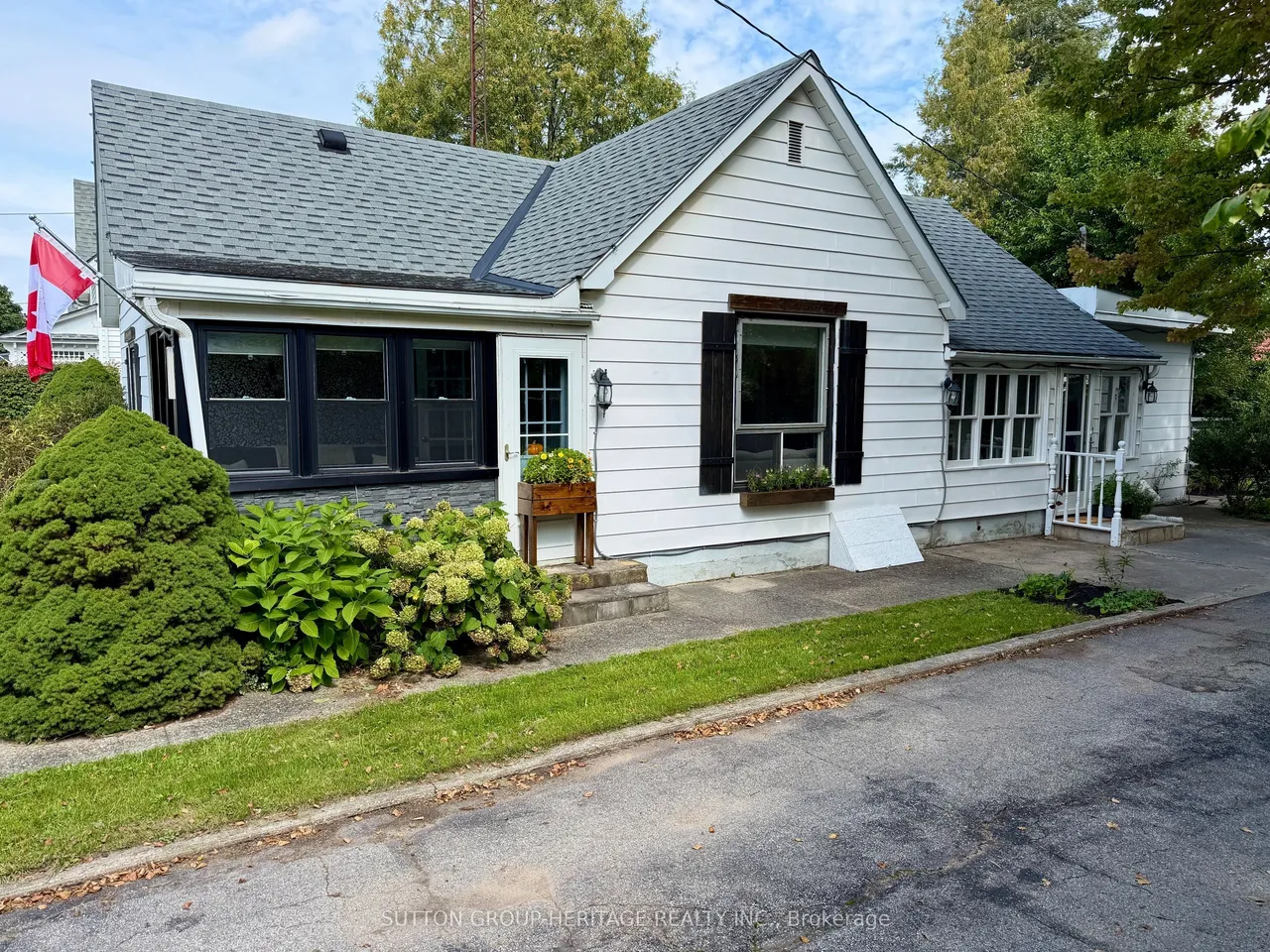 355 Gilbert Avenue — photo 2