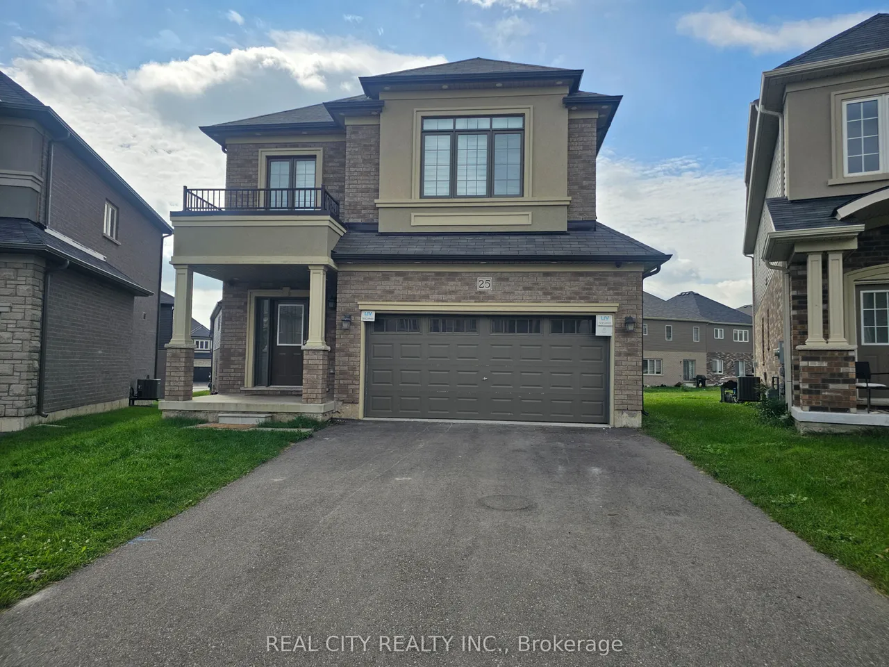 25 Whitton Drive