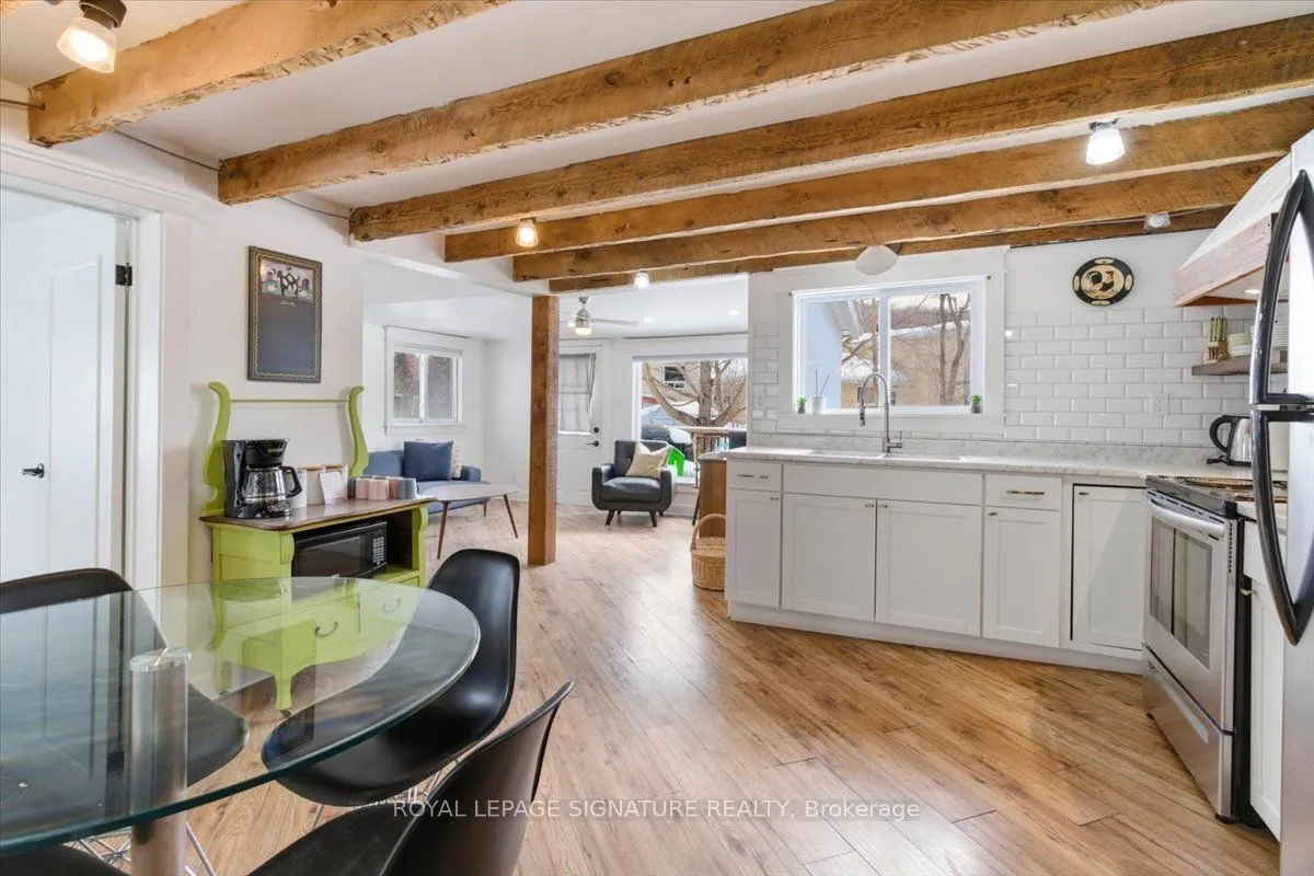 42 York Street — photo 2
