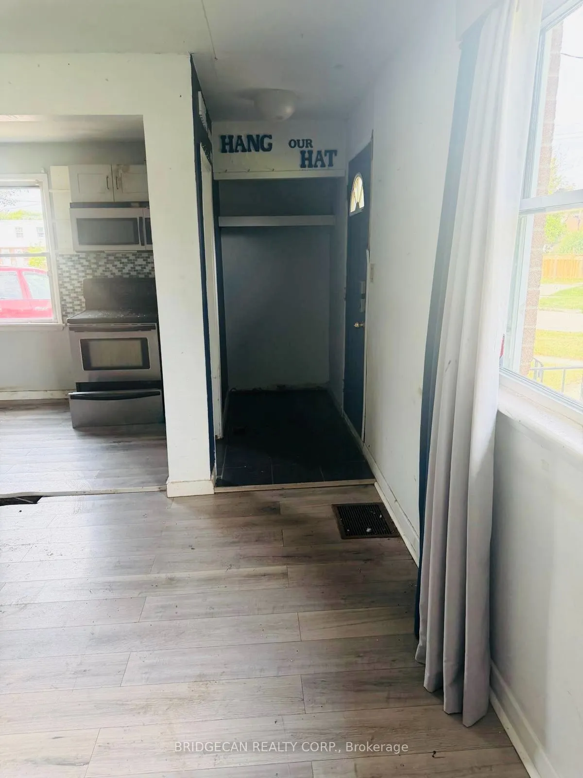 64 Eastvale Place — photo 3