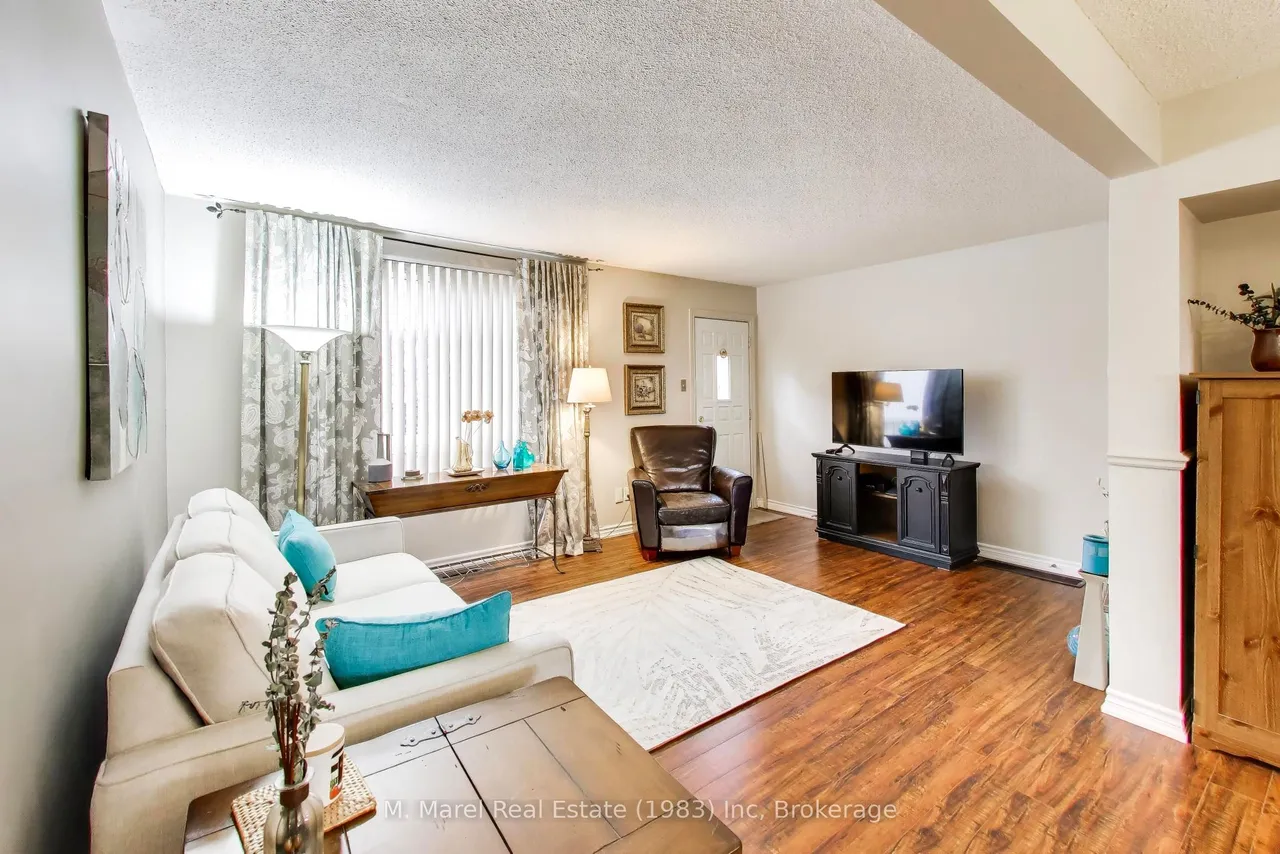 250 Magnolia Drive — photo 3