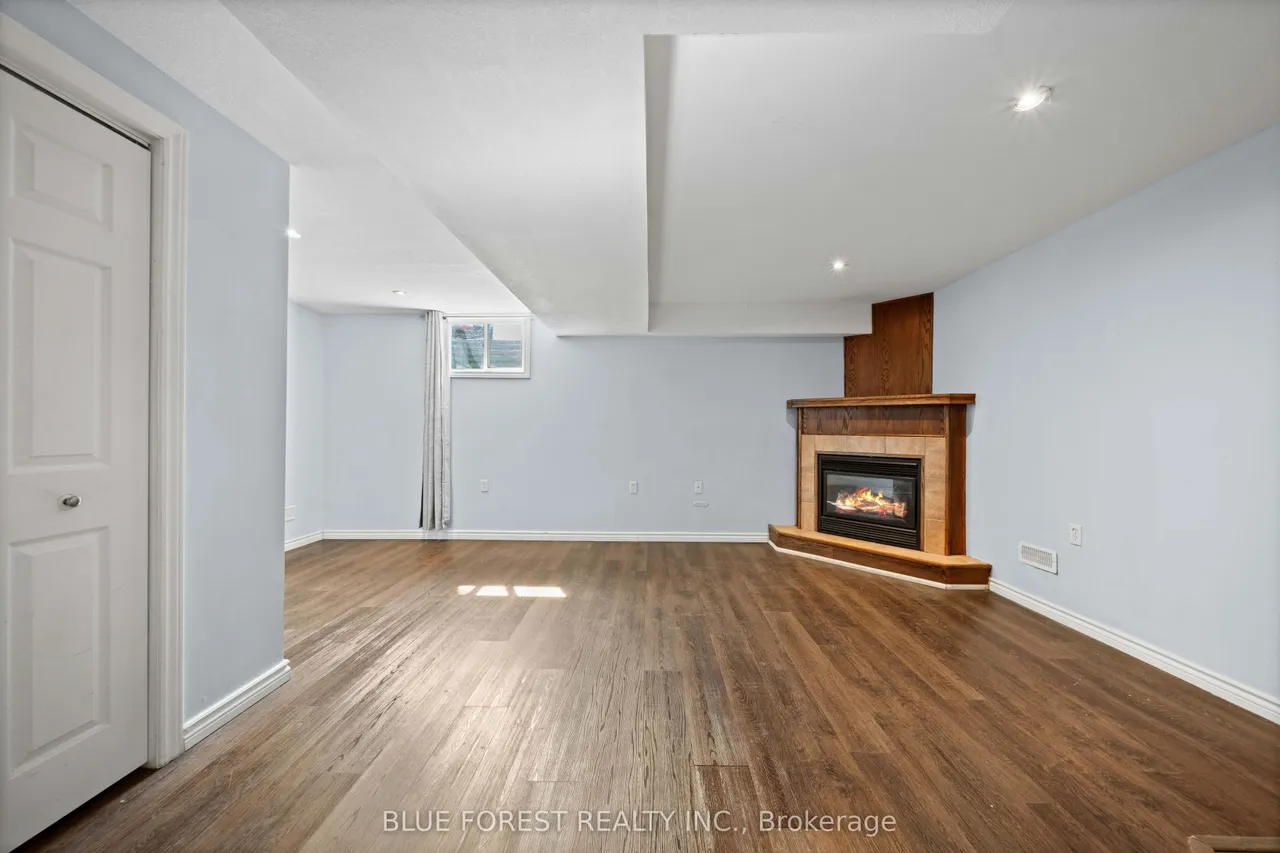 163 Emerald Road — photo 3