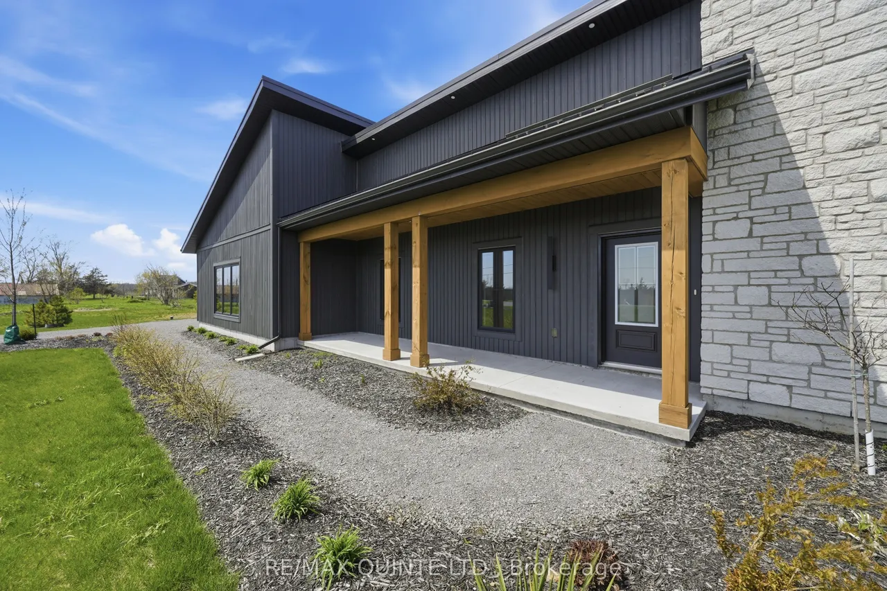 225 Mitchells Crossroad — photo 3