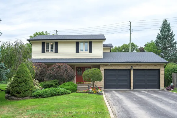 384 Eastcastle Place