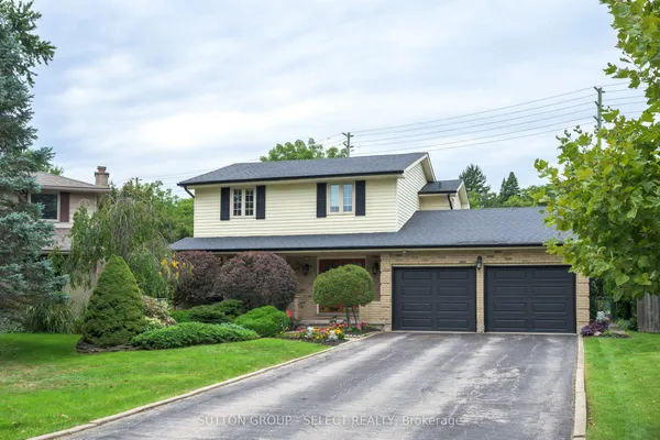 384 Eastcastle Place — photo 2