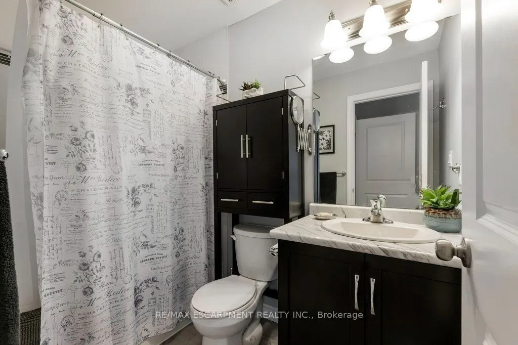 377 GLANCASTER Road — photo 29
