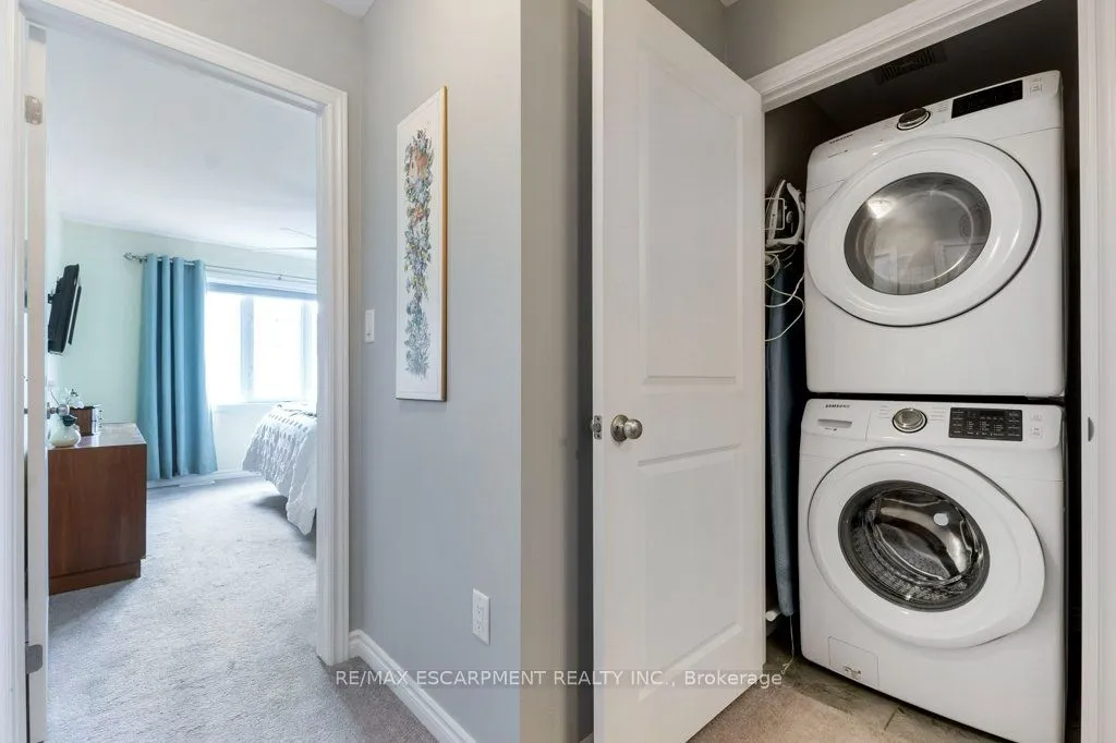 377 GLANCASTER Road — photo 30