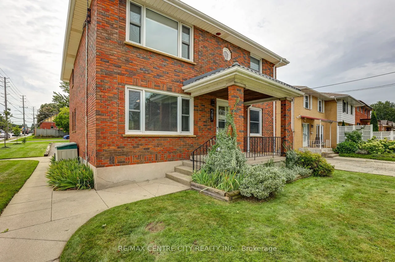 587 Lambton Street — photo 3