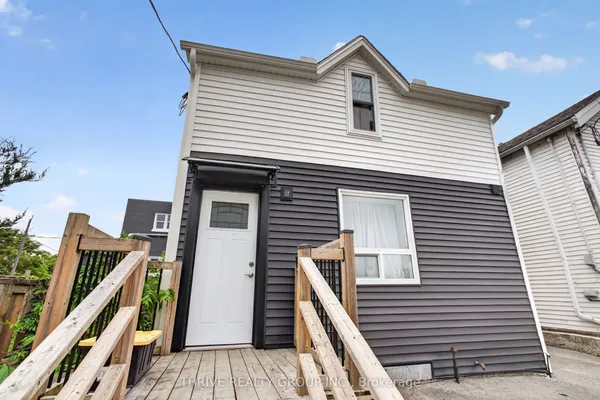 211 Clarence Street — photo 2