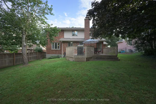 61 Somerset Road — photo 2