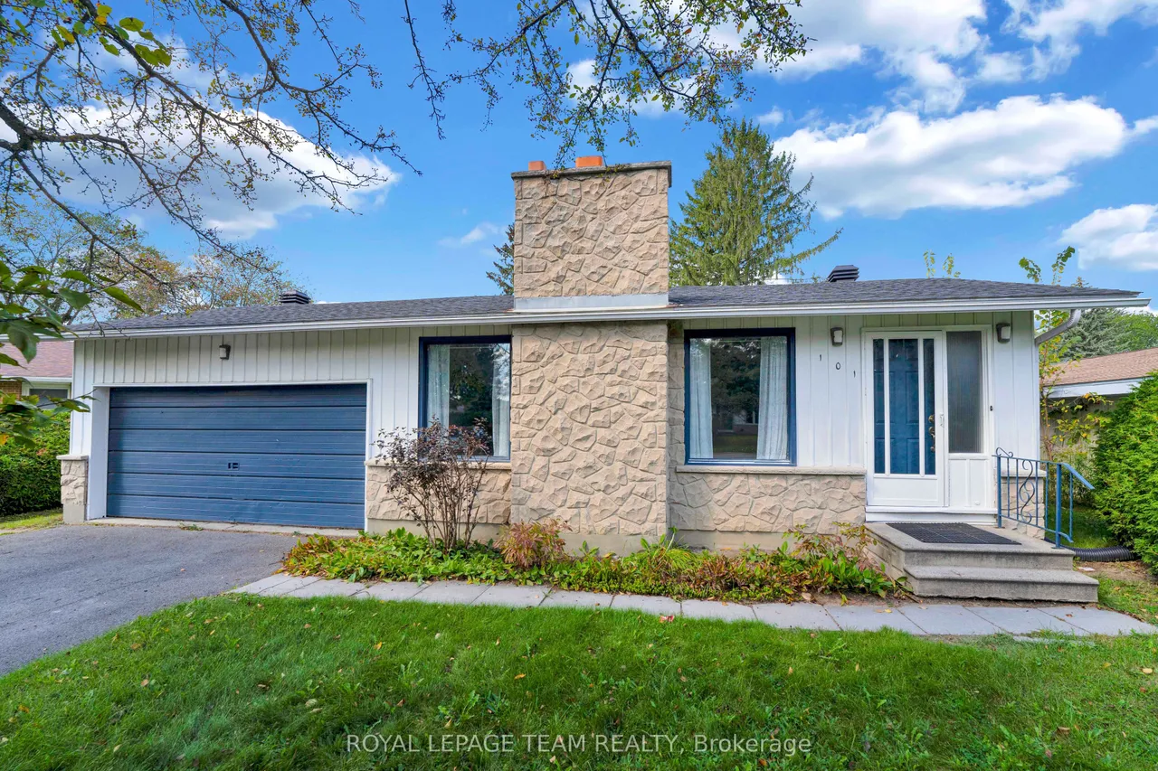 101 Country Lane W — photo 2