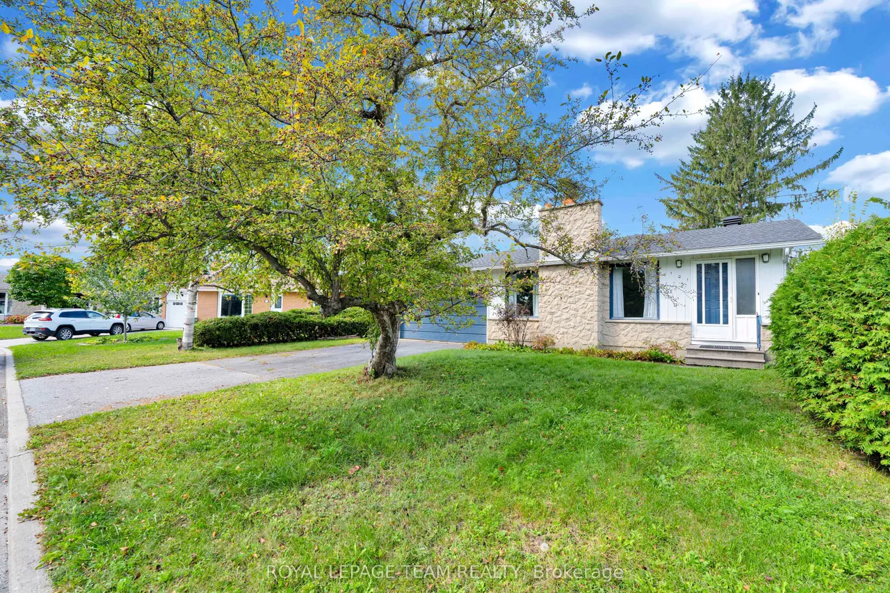 101 Country Lane W — photo 3