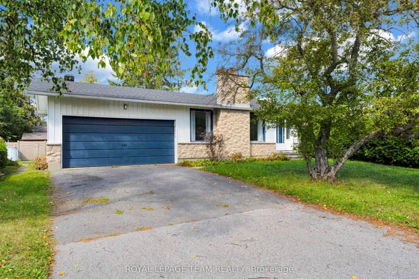 101 Country Lane W