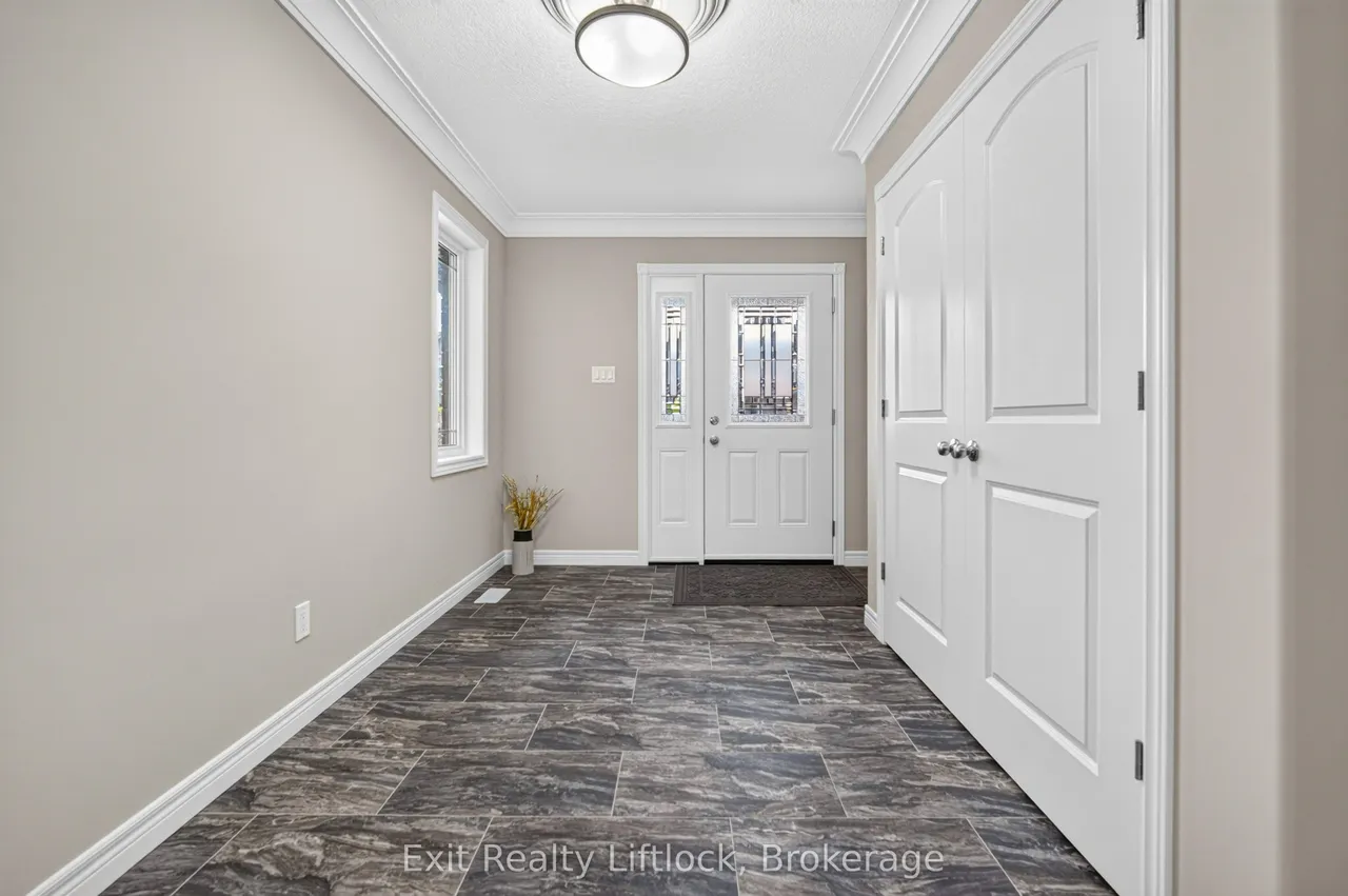 224 O'Neil Street — photo 3
