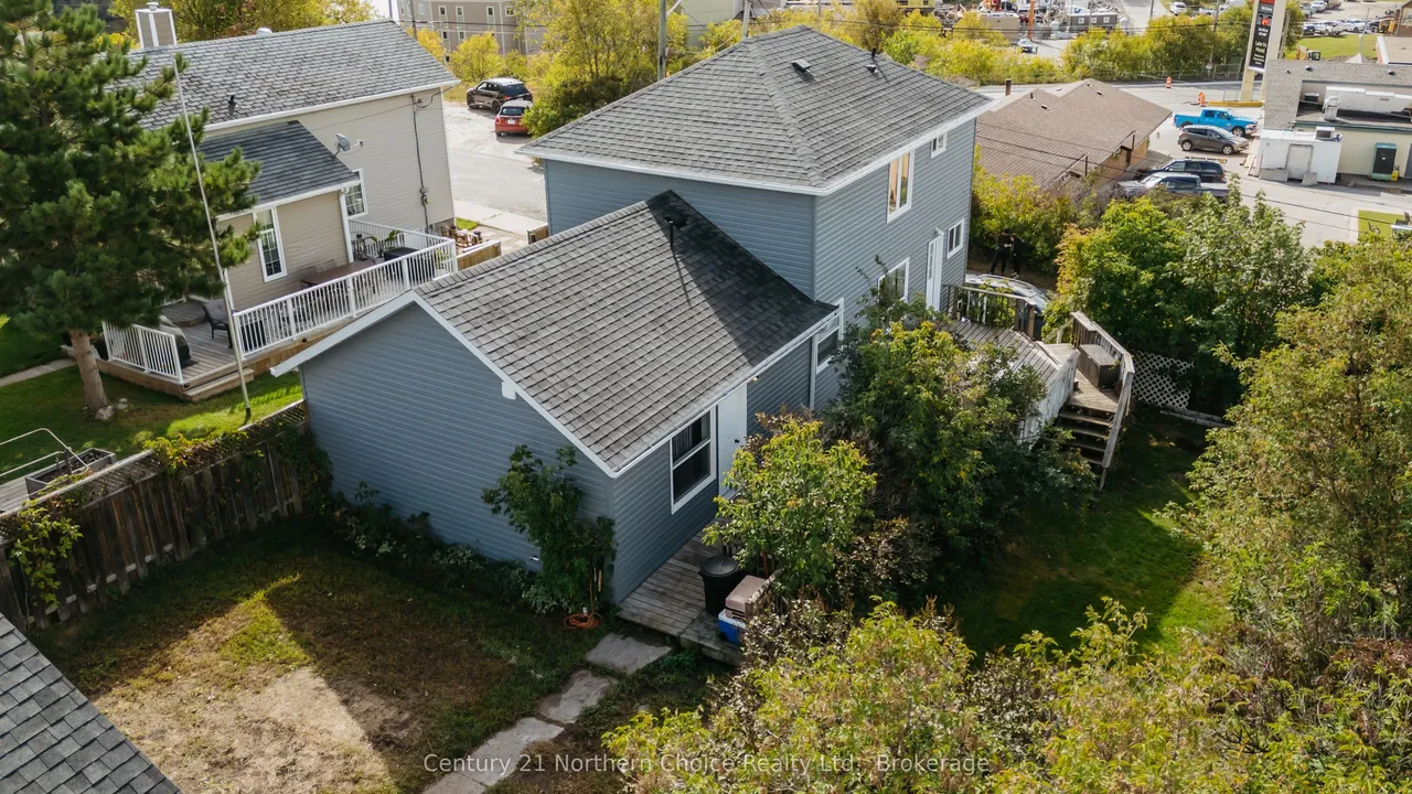 44 Peter Street — photo 3