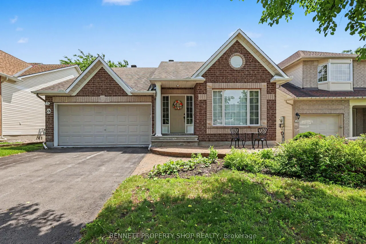 4 Burnstead Crescent