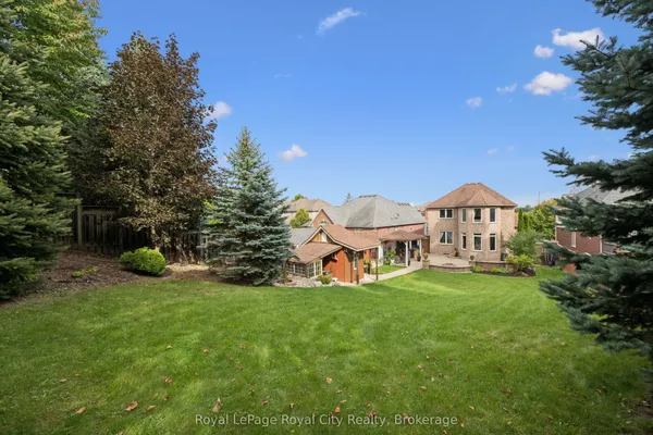 26 Frasson Drive — photo 2