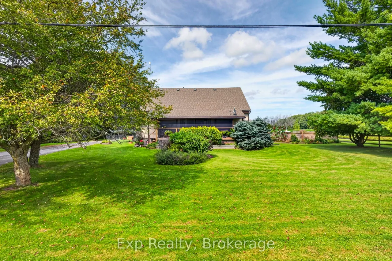 257 Elmbrook Road — photo 2