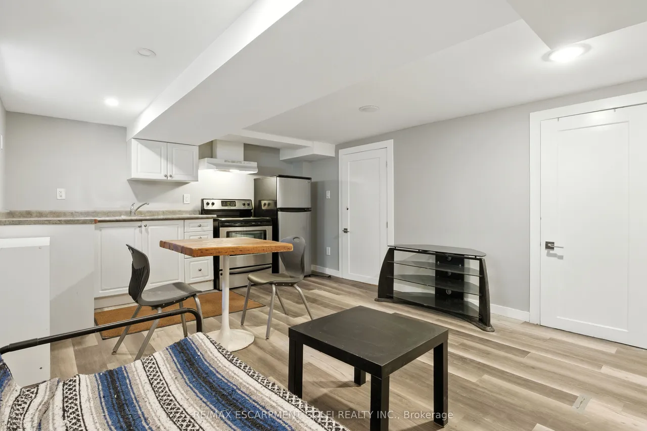 5039 Armoury Street — photo 3