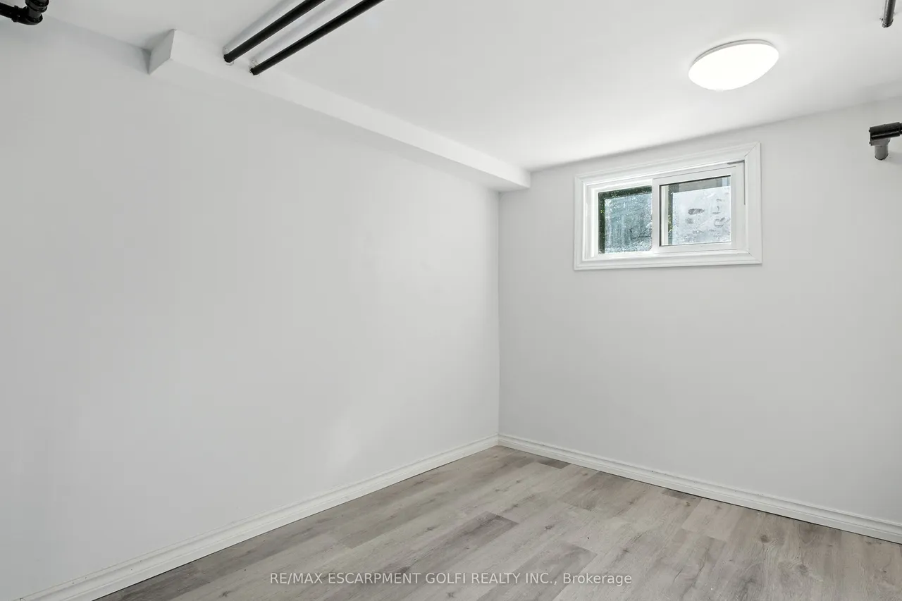 5039 Armoury Street — photo 7