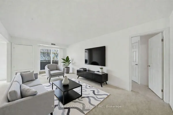 416 Limeridge Road E, Unit 303