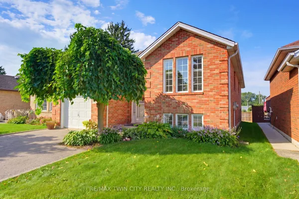 10 Noble Court — photo 2