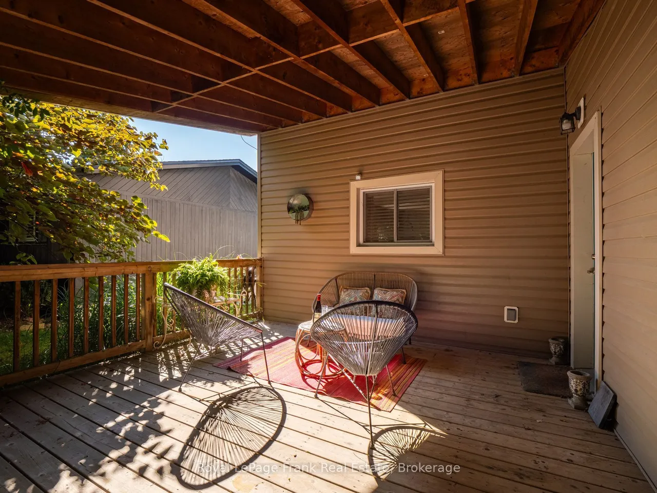 6254 Russell Street — photo 3